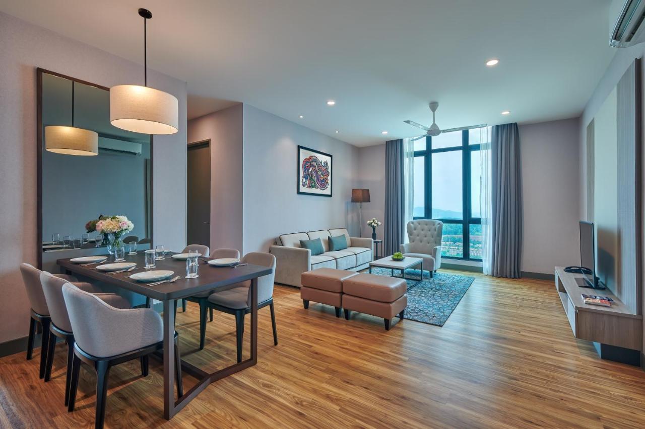 Mercure Living Putrajaya Buitenkant foto A typical living room of a serviced apartment in Kuala Lumpur, Malaysia.