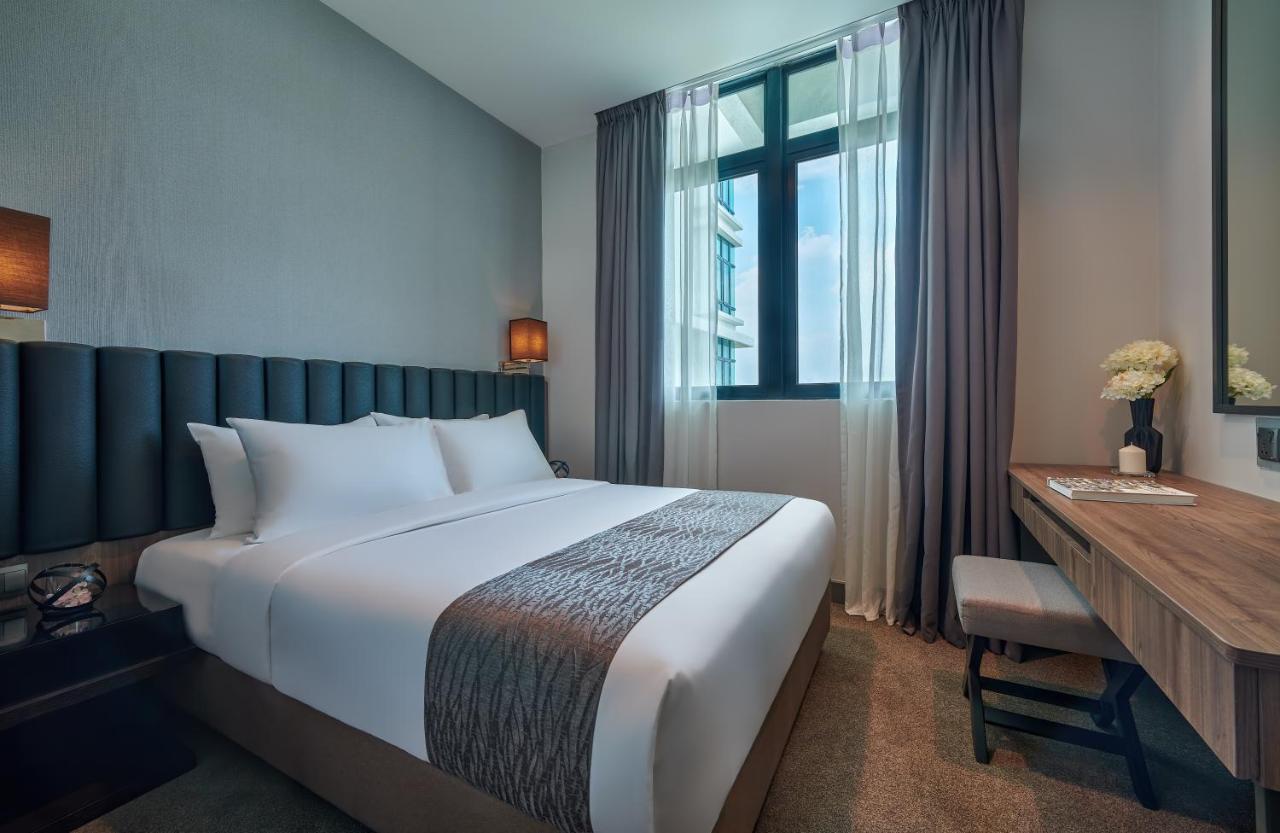 Mercure Living Putrajaya Buitenkant foto Deluxe Room
