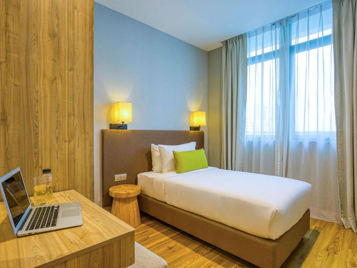 Mercure Living Putrajaya Buitenkant foto A single room at the hotel
